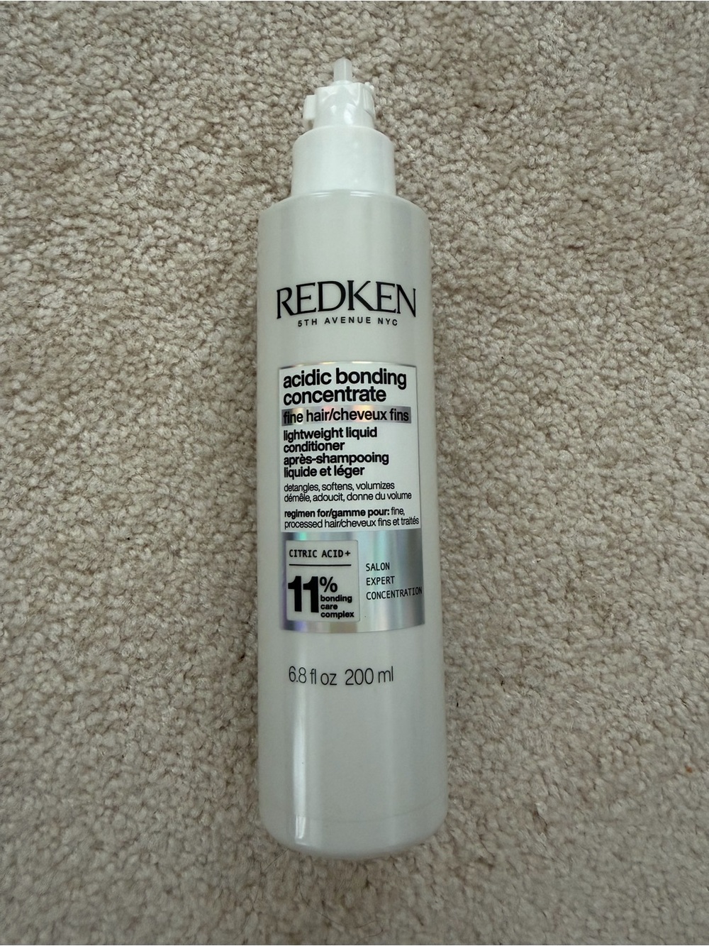 Redken White Acidic Bonding Concentrate Lightweight Liquid Conditioner -read